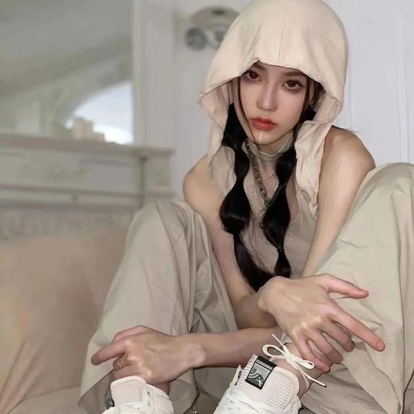 报告少夫人又去山上练功啦